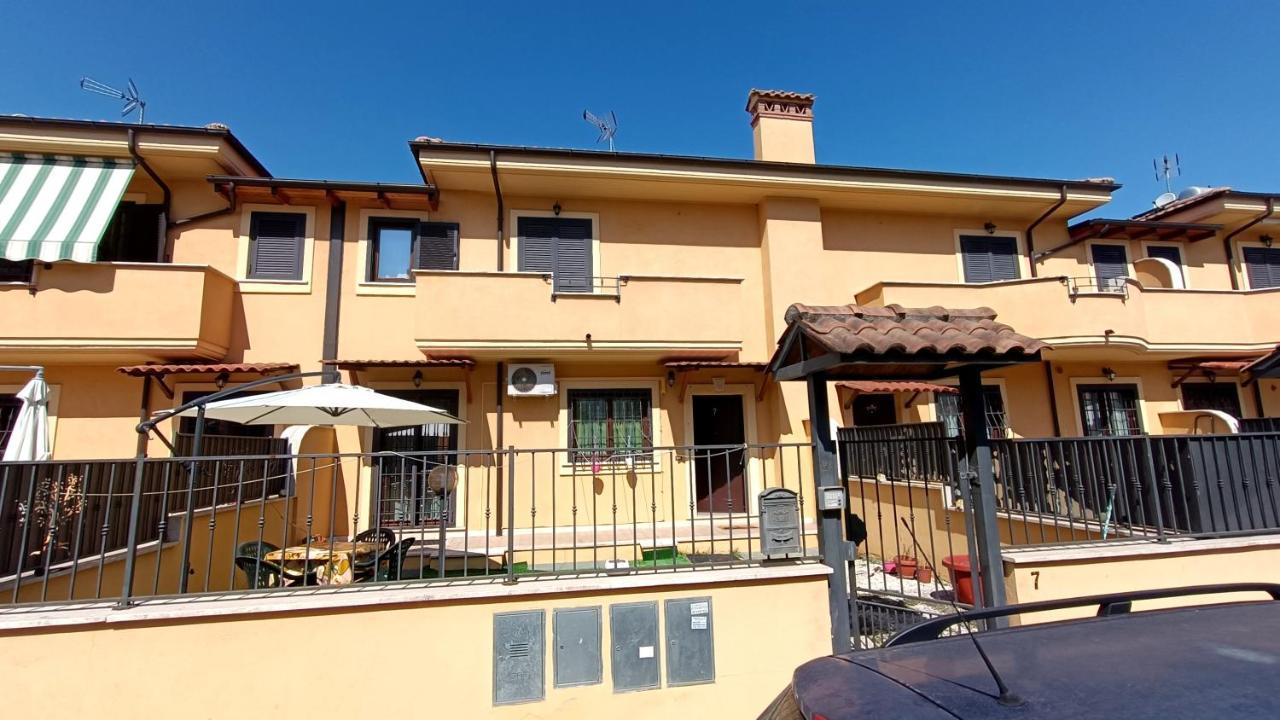 Casaledo Roma Βίλα Εξωτερικό φωτογραφία